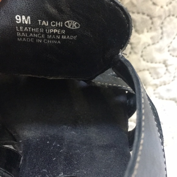 Strappy sandal heels - Picture 9 of 9